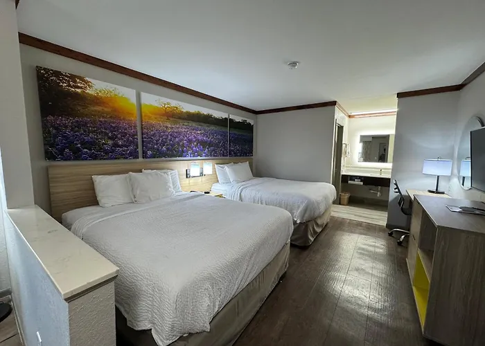 Days Inn By Wyndham Suites Fredericksburg