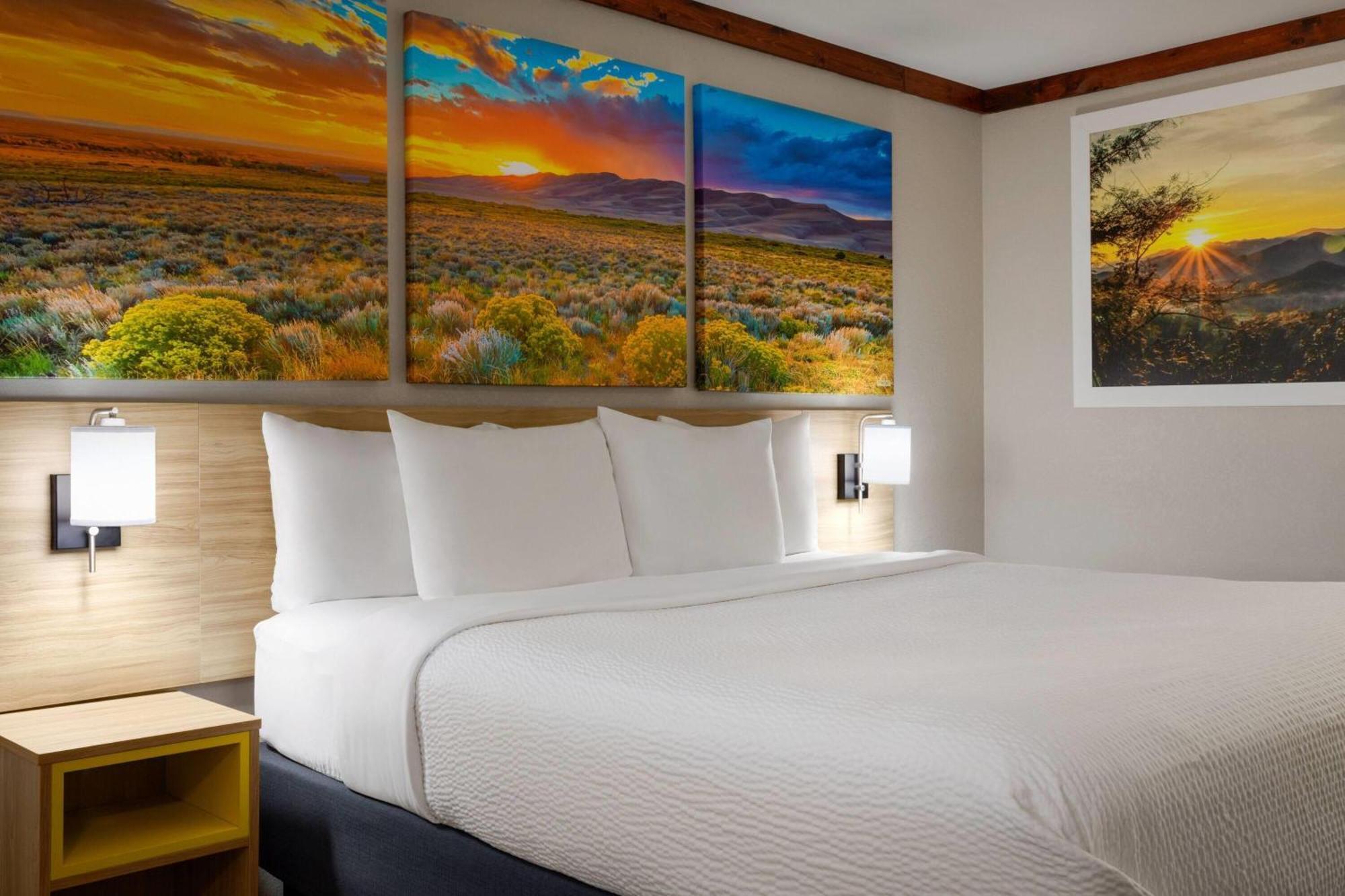 Days By Wyndham Hotel 2*